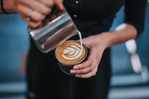 Top 10 des essentiels du barista à la maison