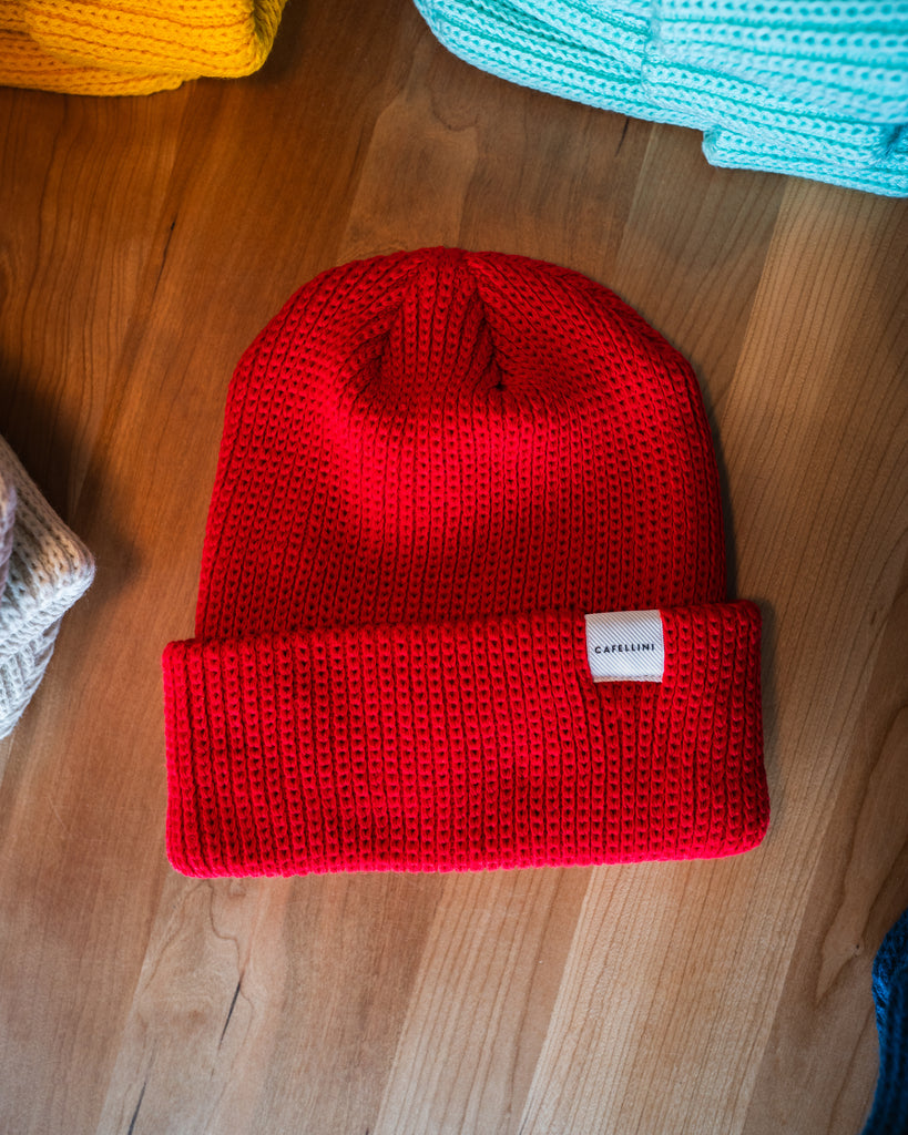 Tuque Rouge sur table